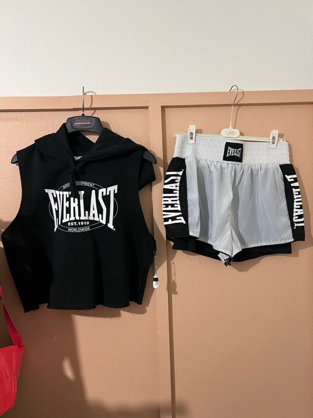 Everlast Black & White Athletic Hoodie and Everlast Boxing Shorts Set